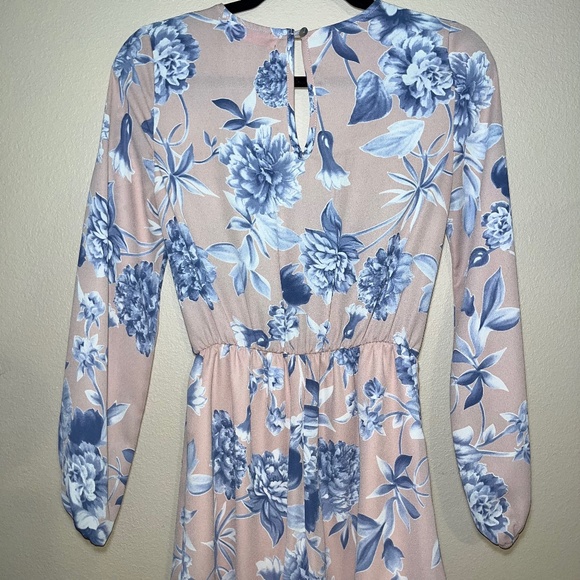 Floral Print Romper - Picture 2 of 5